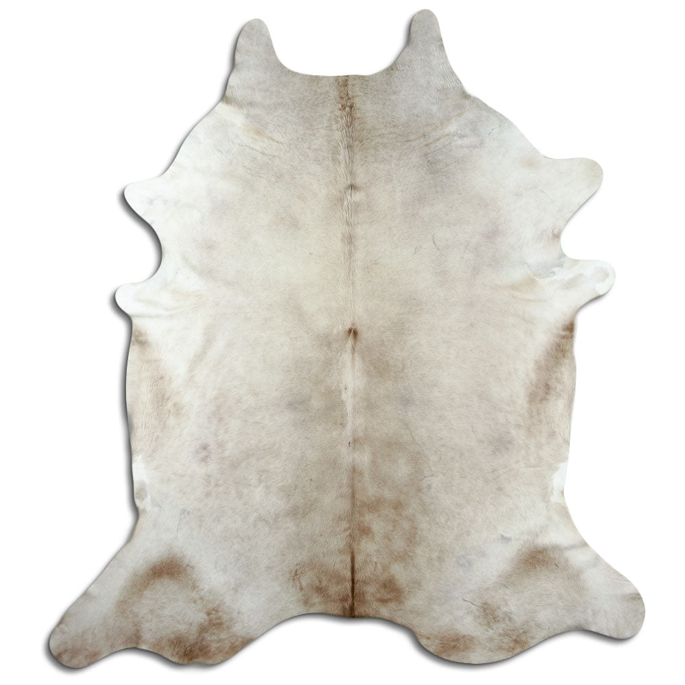 Champagne cowhide rug of about 230 × 210 cm, seen from above: the exact hide you receive