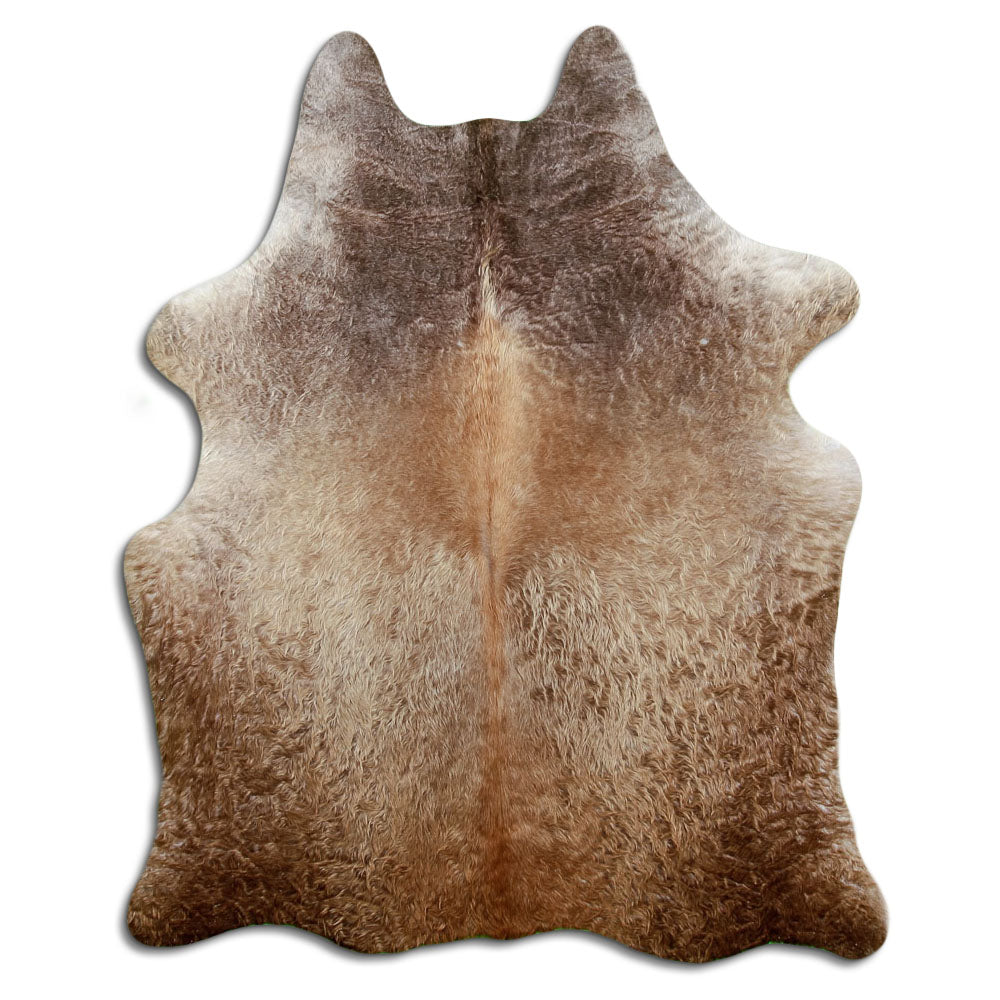 Champagne cowhide rug of about 180 × 150 cm, seen from above: the exact hide you receive