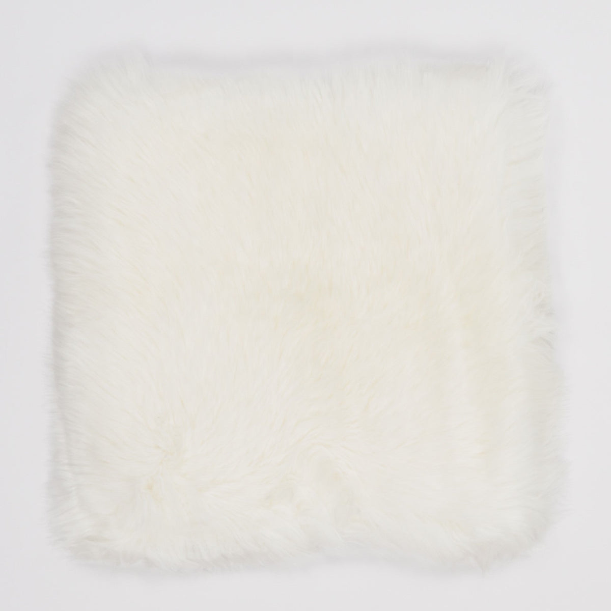 Sheepskin cushion in White, 40 × 40 cm