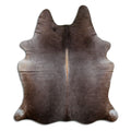 Champagne cowhide rug of about 210 × 180 cm, seen from above: the exact hide you receive