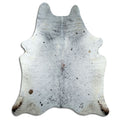 Salt and pepper cowhide rug of about 230 × 200 cm, seen from above: the exact hide you receive