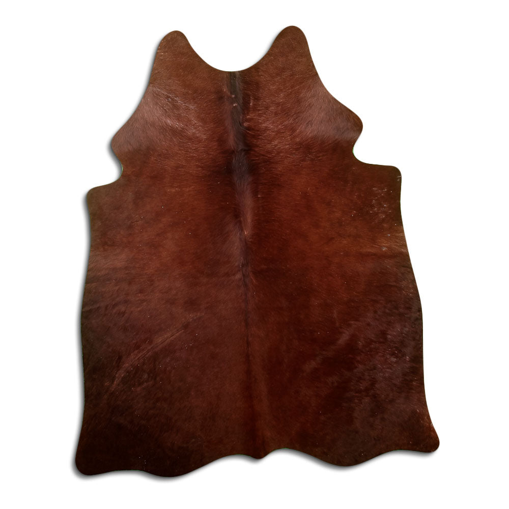 Brown cowhide rug of about 170 × 140 cm, seen from above: the exact hide you receive