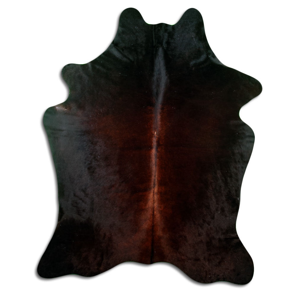 Brown cowhide rug of about 200 × 160 cm, seen from above: the exact hide you receive