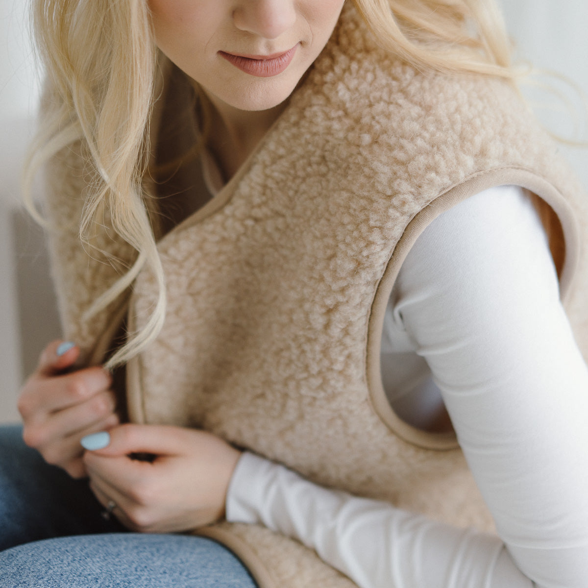 Close-up of the soft wool of the Pearl merino vest