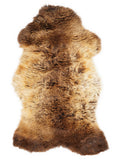 British multicolour sheepskin rug of about 105 × 55 cm, seen from above: the exact sheepskin you receive