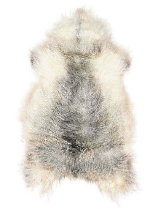 Grey Icelandic sheepskin rug of about 120 × 70 cm, seen from above: the exact sheepskin you receive