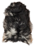 Grey Icelandic sheepskin rug of about 100 × 65 cm, seen from above: the exact sheepskin you receive
