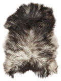 Grey Icelandic sheepskin rug of about 110 × 80 cm, seen from above: the exact sheepskin you receive