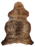 Brown sheepskin rug of about 120 × 70 cm, seen from above: the exact sheepskin you receive