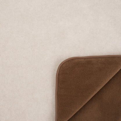 Corner of the Camel 2-ply blanket, close up