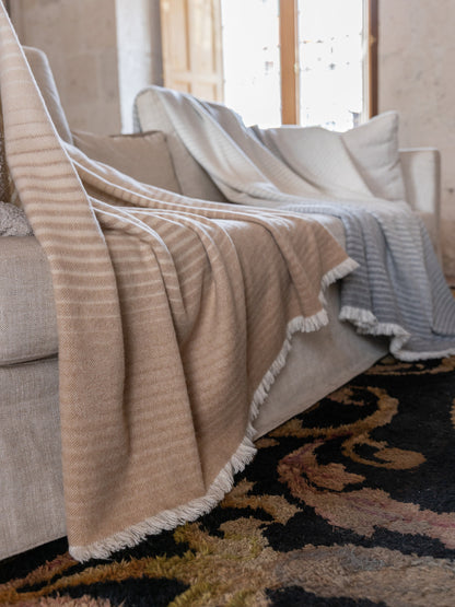 Royal Alpaca Throw “Dune”