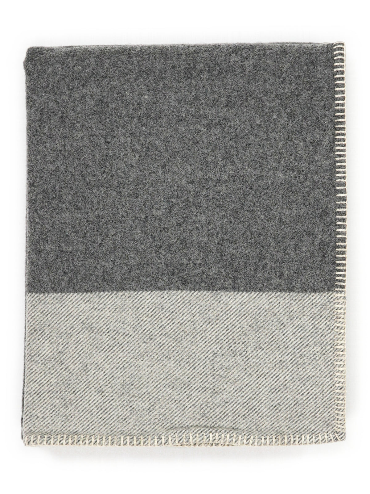 Blanket “Hytte” in Dark Grey, folded