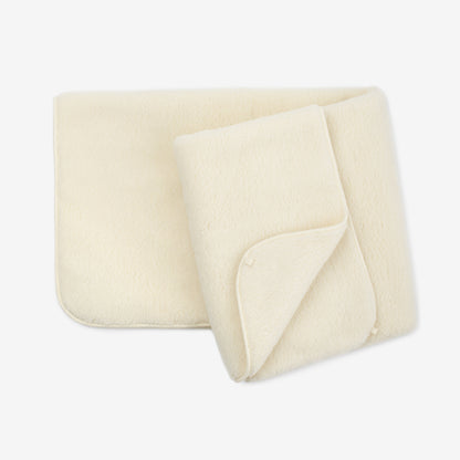 Luka 2-ply merino blanket folded open