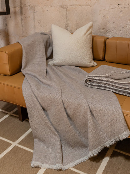 Alpaca & Merino Throw “Mountain Haze”